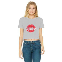 Sweet Kiss Red Lipstick Style Women's Classic Cropped Raw Edge T-Shirt