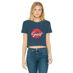 Sweet Kiss Red Lipstick Style Women's Classic Cropped Raw Edge T-Shirt