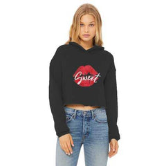 Sweet Kiss Red Lipstick Style Cropped Raw Edge Hoodie