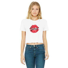 Sweet Kiss Red Lipstick Black Graphic Text Style Women's Classic Cropped Raw Edge T-Shirt